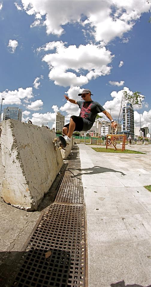 Wallride. São Paulo, 2014. (foto: Fabiano Mendes)