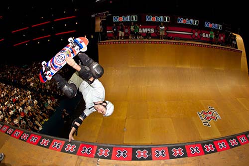 Bob Burnquist participou de todos X Games desde 1995 (foto: Christian Pondella/ESPN Images)