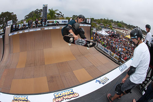 Marcelo Bastos, frontside air (foto: Mpu Dinani/A-Game Photography)