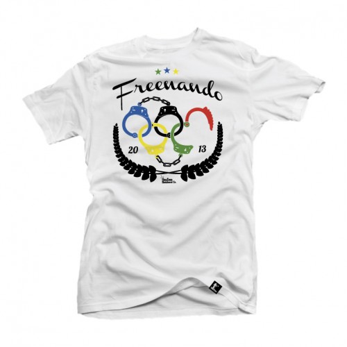 A camiseta Freenando por ser comprada online na http://www.oneloveboards.com