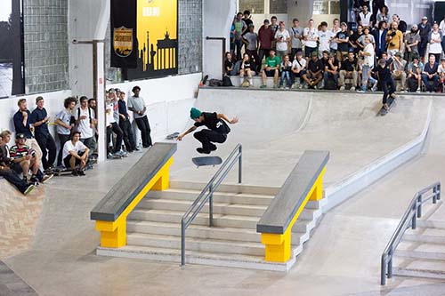 Luan de Oliveira, hardflip em Berlim (Divulgação)