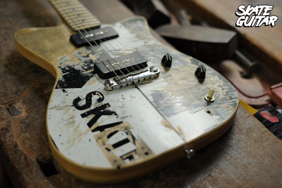skateguitar 01