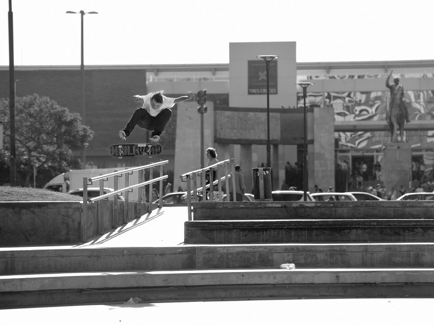 carlos iqui switch heelflip montevideo uruguay
