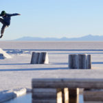 Skate no maior Deserto de Sal do mundo