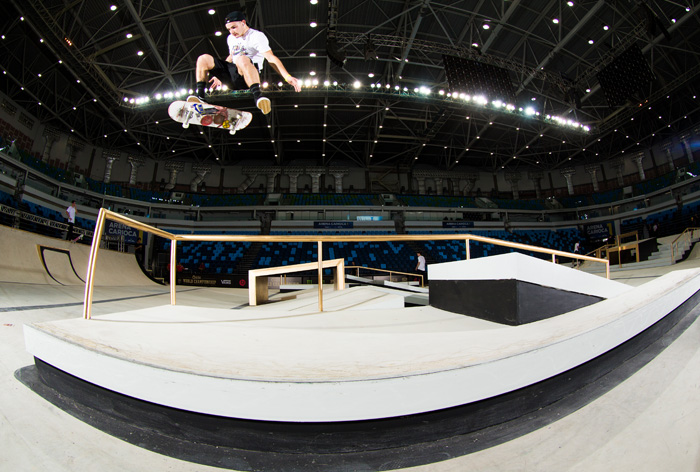 Aurelian Giraud Hardflip Practice Rio PauloMacedo WEb