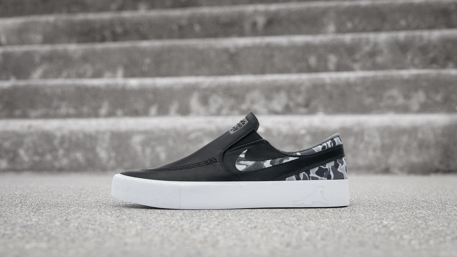 Nike_FeaturedFootwear_Janoski_RM_Slip_Matriz_native_1600