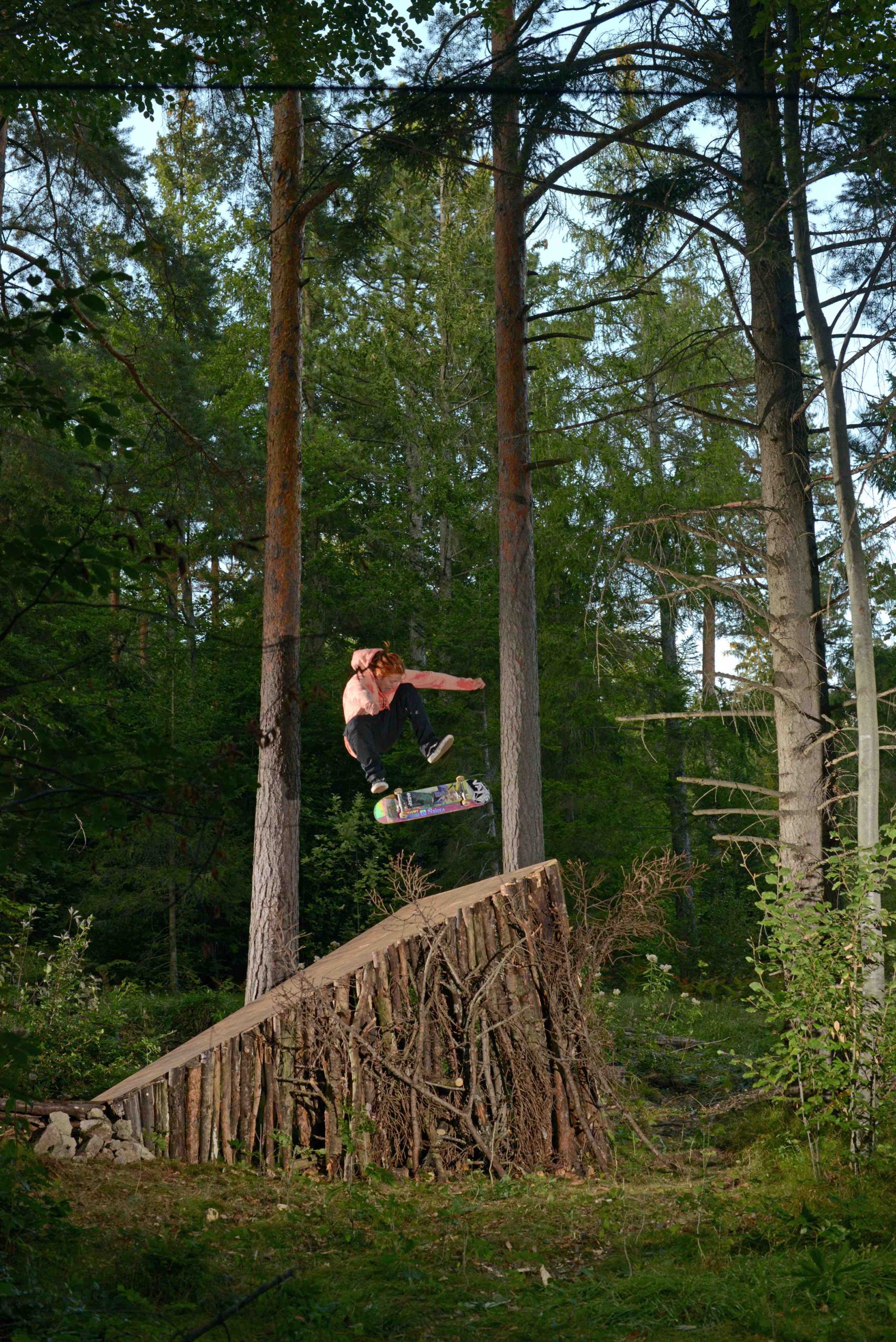 giovanni-Vianna-nollie-heel-flip-magic-forest-julien-deniau Kopie