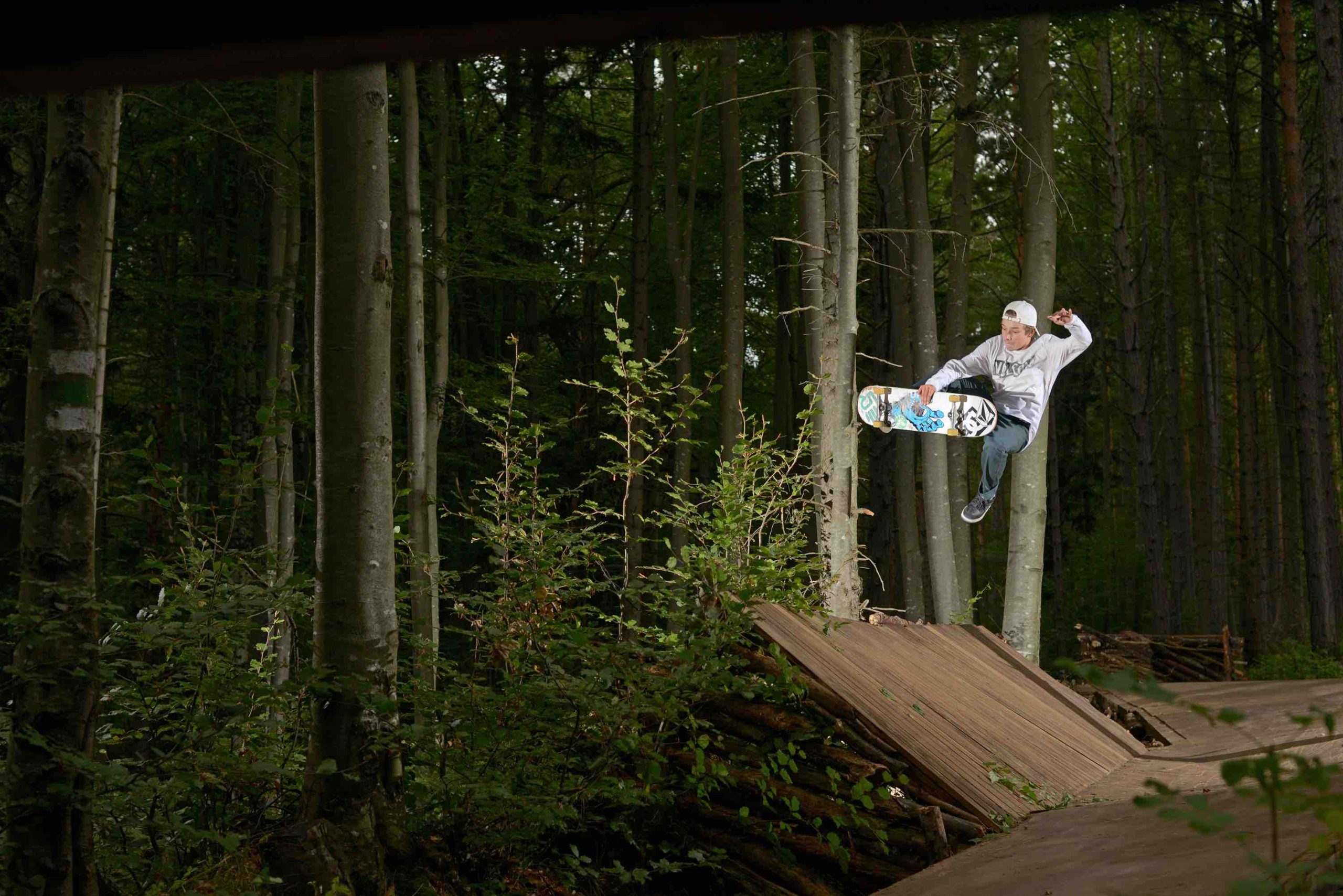 luiz-francisco-boneless-tail-tap-magic-forest-julien-deniau Kopie