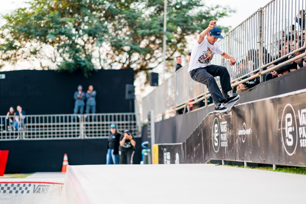 ACOSTA_VPS2019_BRAZIL_WEDPRACTICE_PatrickRyan_Smithgrind_a9_0741