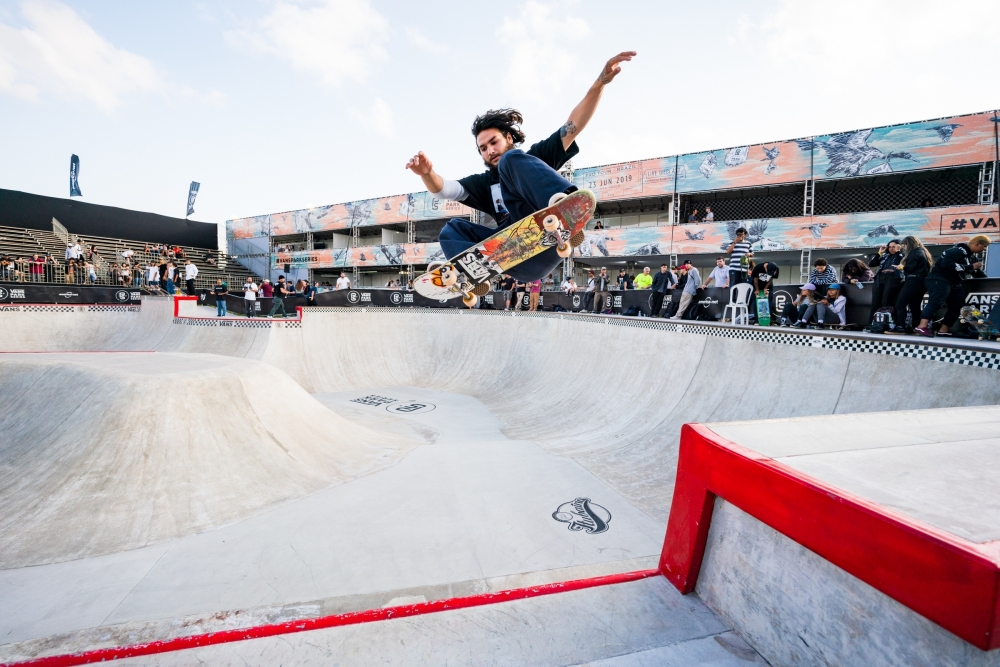 ACOSTA_VPS2019_BRAZIL_WEDPRACTICE_RonnieSandoval_FrontsideOllie_a7r5638