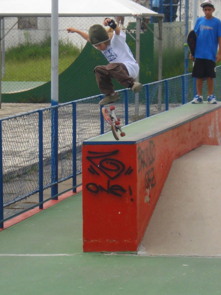 Nesse campeonato de 2008, Luizinho tinha oito anos e ficou em segundo como Mirim. Pamela tinha nove e terminou em terceiro no feminino. André Minhoca, irmão do Luizinho, tinha cinco anos.