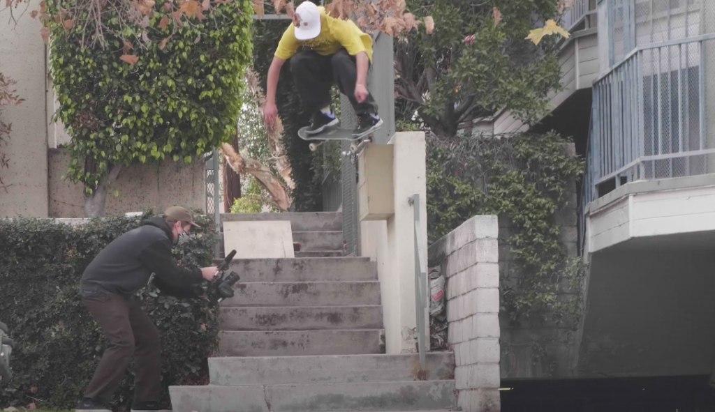 Thomas Dritsas para Thunder Trucks